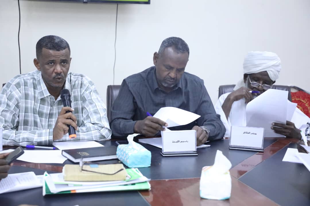 405aca10-3b23-425a-98f9-0a856cb24903